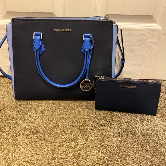 Large Blue Color Block Michael Kors Purse and Wristlet Wallet - Picture 1 of 11